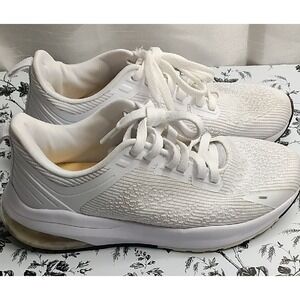 Avia White Sneakers Modern Breathable Design Size 7½"